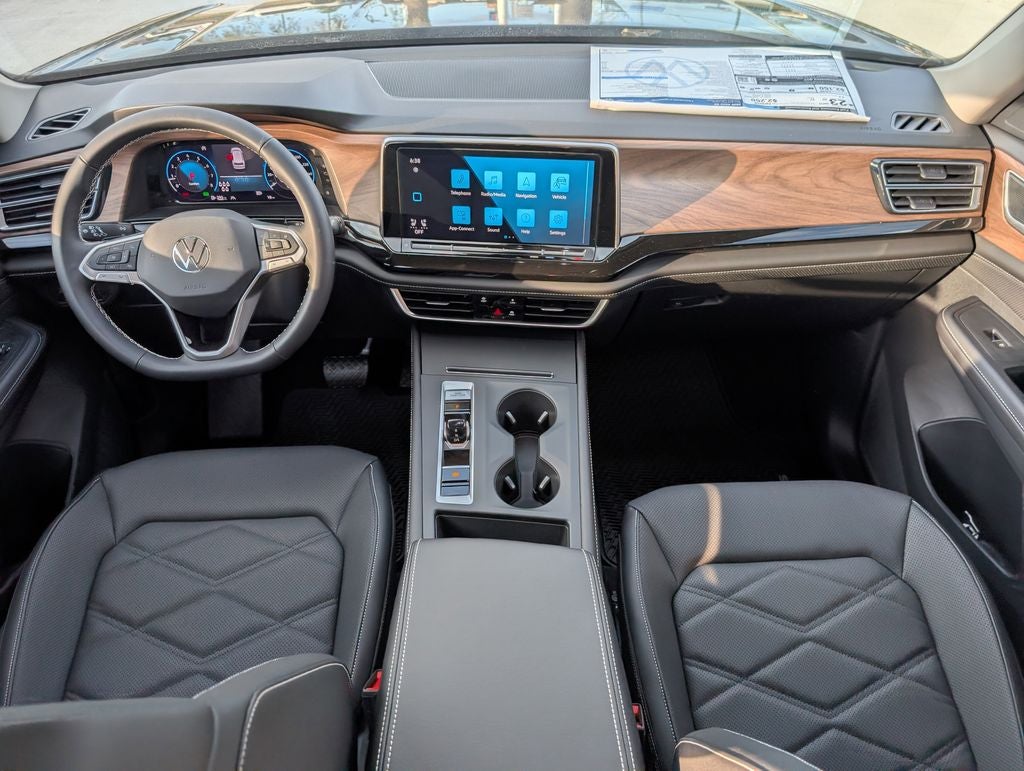 2026 Volkswagen Atlas 2.0T SE