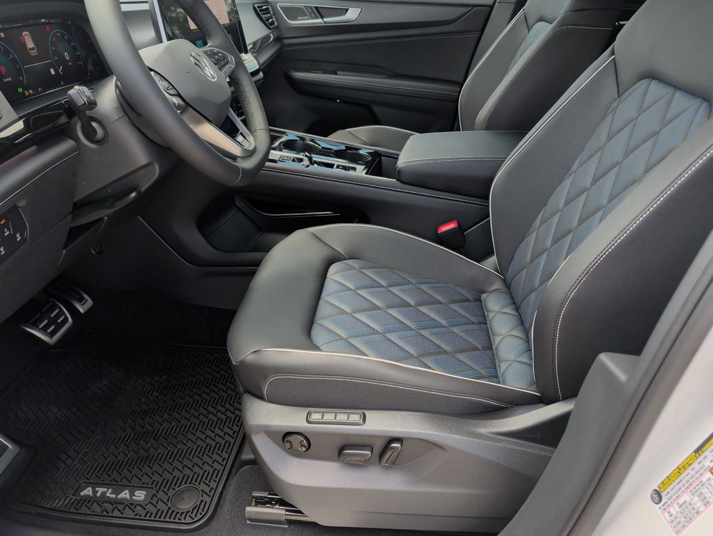 2026 Volkswagen Atlas Cross Sport 2.0T SEL Premium R-Line