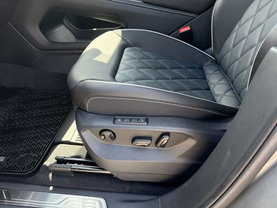 2026 Volkswagen Atlas Cross Sport SEL Premium R-Line