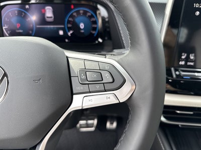 2026 Volkswagen Atlas Cross Sport 2.0T SEL Premium R-Line