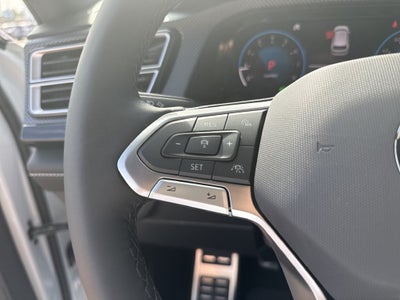 2026 Volkswagen Atlas Cross Sport SEL Premium R-Line