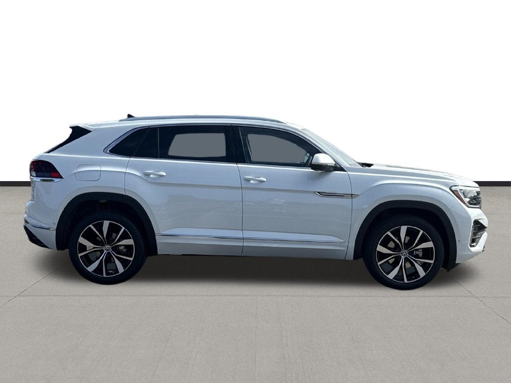 2026 Volkswagen Atlas Cross Sport SEL Premium R-Line