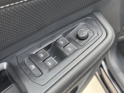 2026 Volkswagen Atlas Cross Sport SEL Premium R-Line