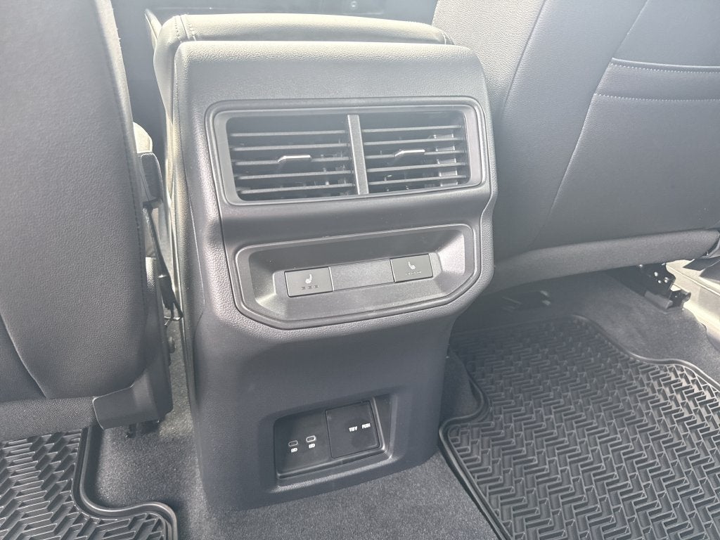 2026 Volkswagen Atlas Cross Sport SEL Premium R-Line