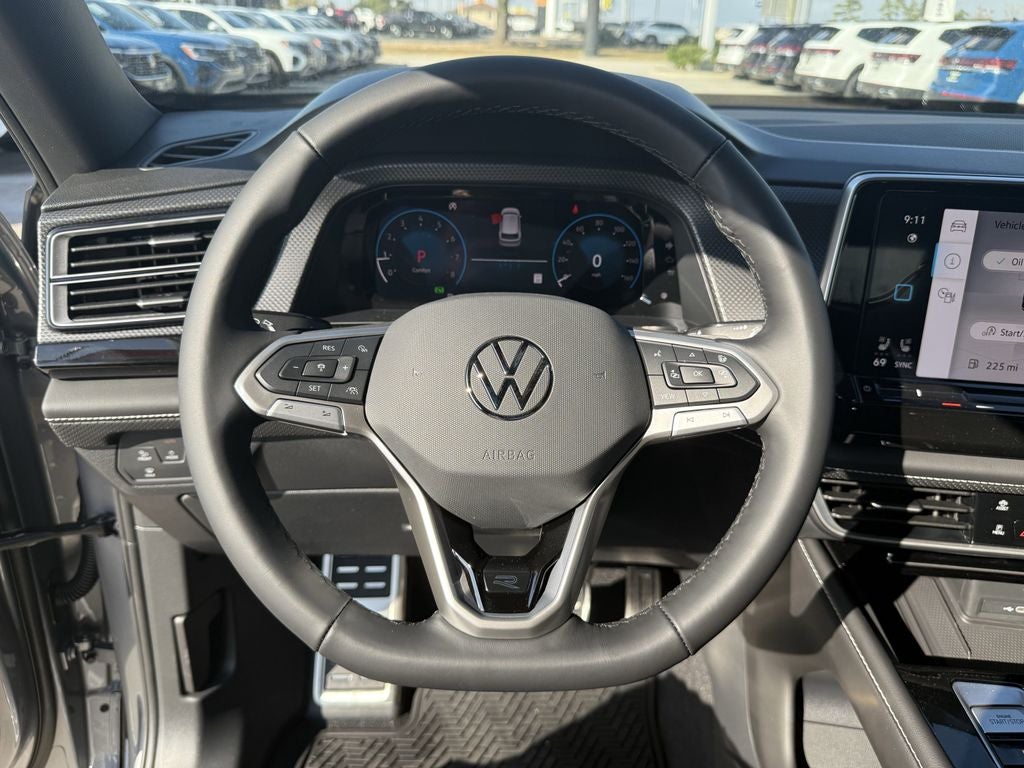 2026 Volkswagen Atlas Cross Sport 2.0T SEL Premium R-Line