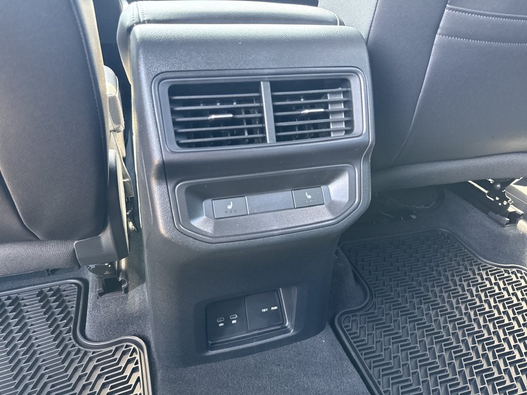 2026 Volkswagen Atlas Cross Sport SEL Premium R-Line