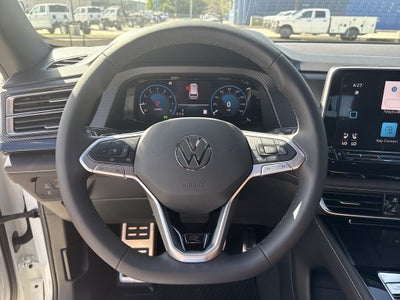 2026 Volkswagen Atlas Cross Sport SEL Premium R-Line