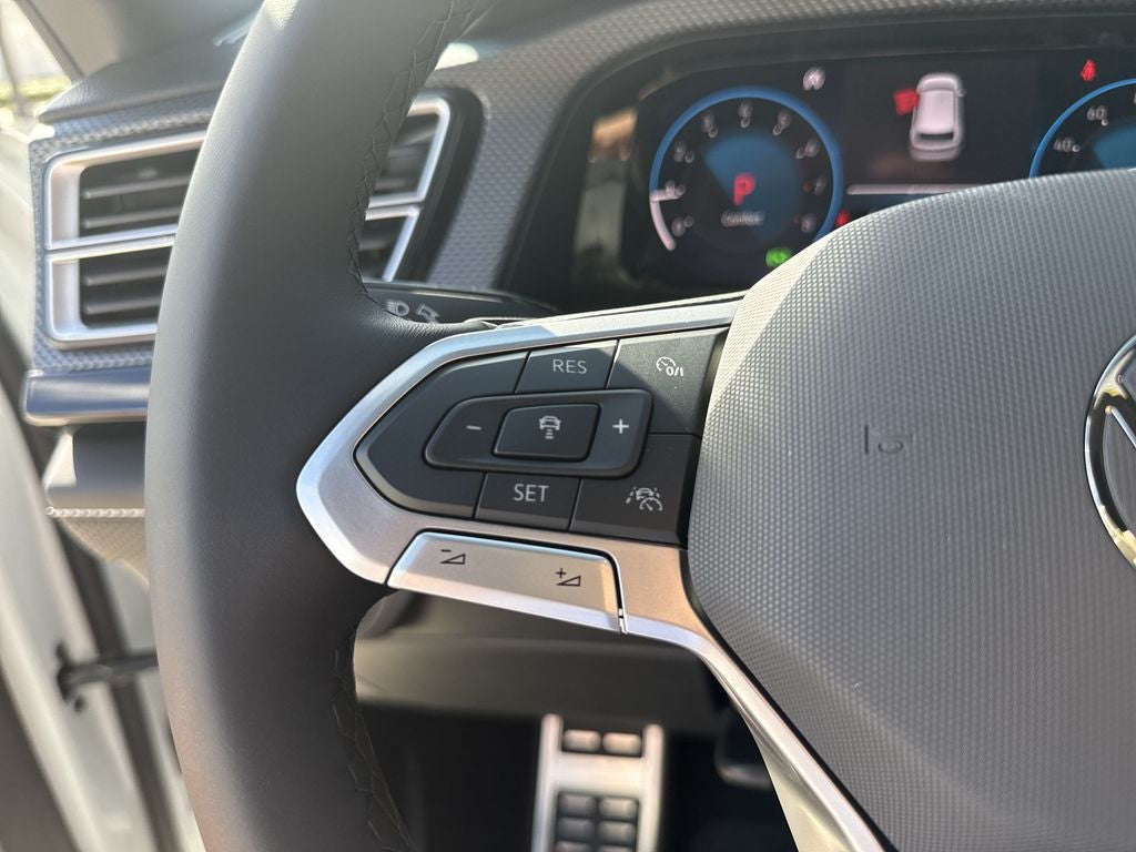 2026 Volkswagen Atlas Cross Sport SEL Premium R-Line