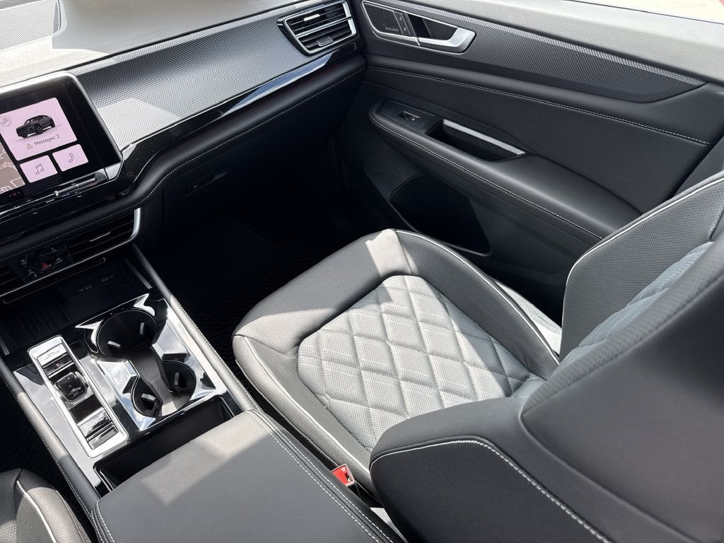 2026 Volkswagen Atlas Cross Sport SEL Premium R-Line