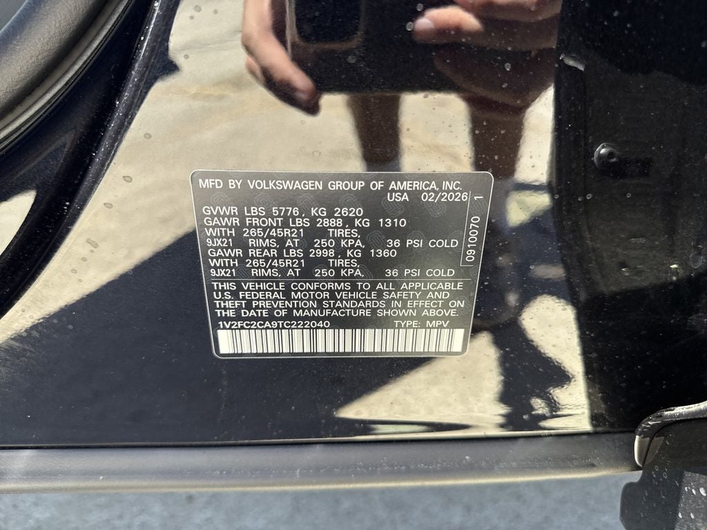 2026 Volkswagen Atlas Cross Sport 2.0T SEL Premium R-Line