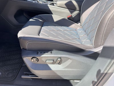 2026 Volkswagen Atlas Cross Sport SEL Premium R-Line
