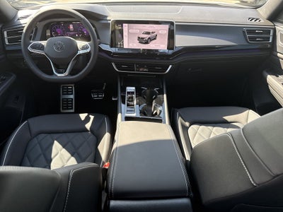 2026 Volkswagen Atlas Cross Sport SEL Premium R-Line