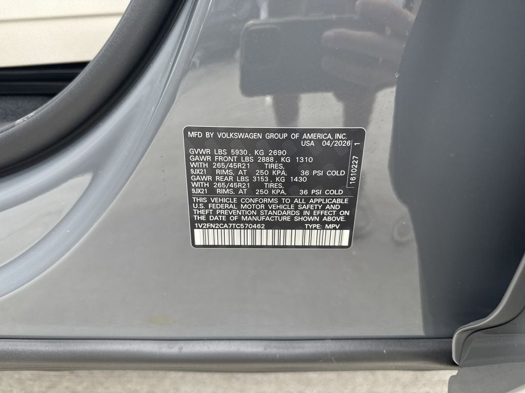 2026 Volkswagen Atlas 2.0T SEL Premium R-Line
