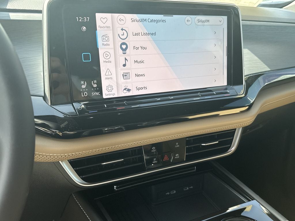 2026 Volkswagen Atlas Cross Sport SE w/Technology