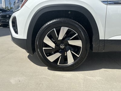 2026 Volkswagen Atlas Cross Sport SE w/Technology