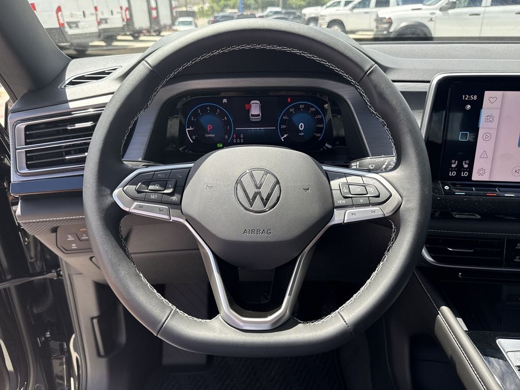 2026 Volkswagen Atlas Cross Sport 2.0T SE w/Technology