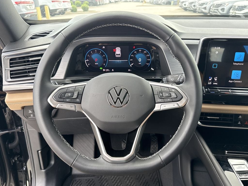 2026 Volkswagen Atlas Cross Sport 2.0T SE w/Technology