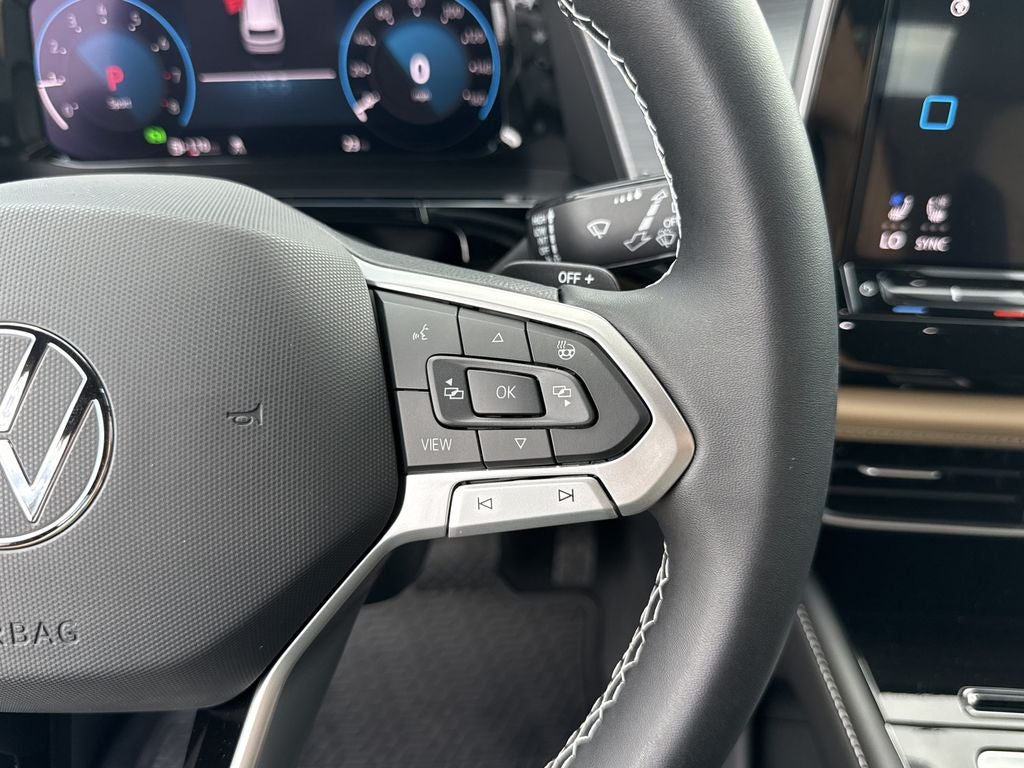 2026 Volkswagen Atlas Cross Sport 2.0T SE w/Technology