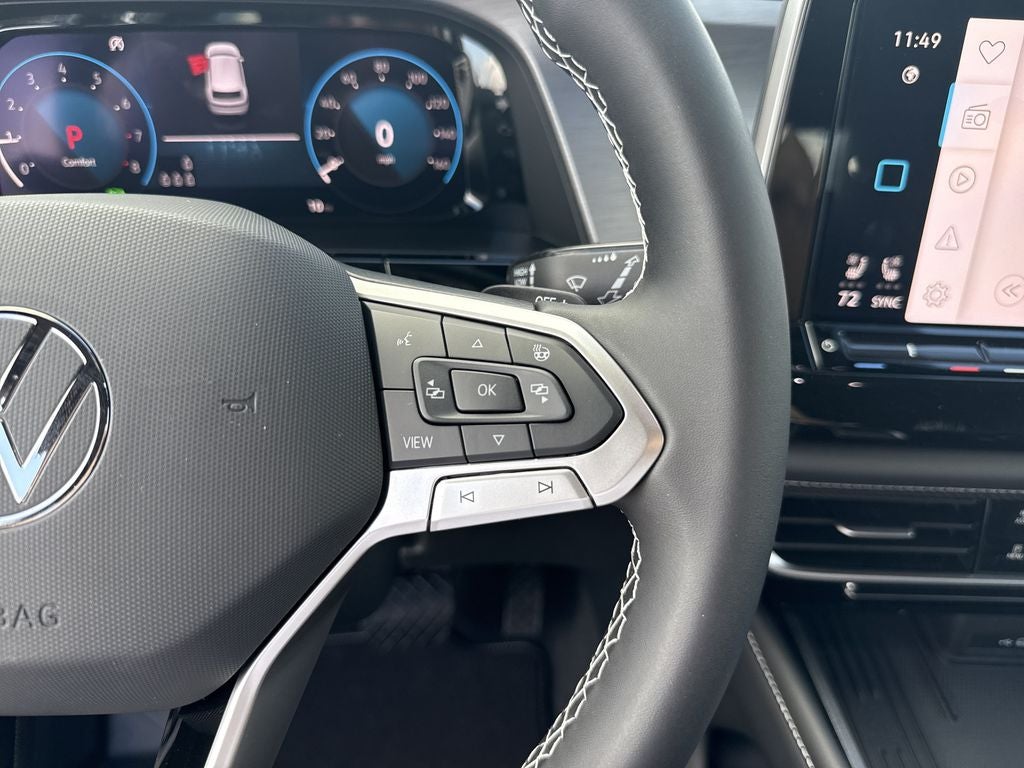2026 Volkswagen Atlas Cross Sport 2.0T SE w/Technology