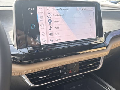 2026 Volkswagen Atlas Cross Sport SE w/Technology