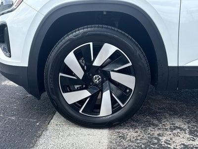 2026 Volkswagen Atlas Cross Sport 2.0T SE w/Technology