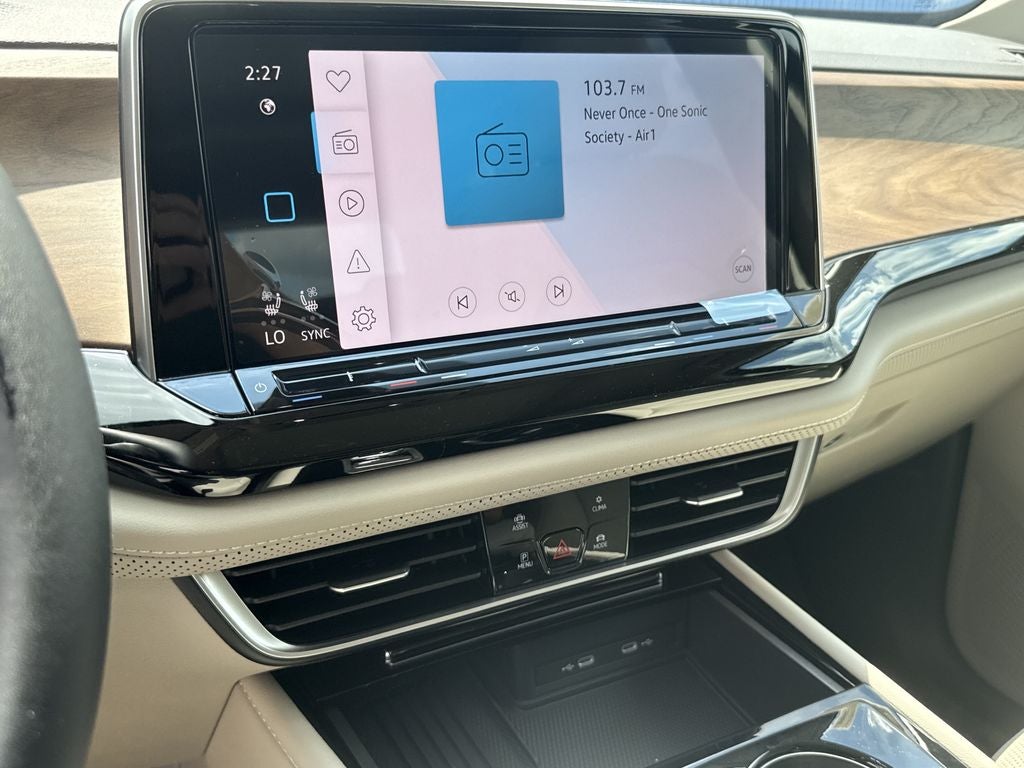 2026 Volkswagen Atlas SE w/Technology