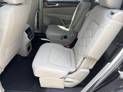 2026 Volkswagen Atlas SE w/Technology