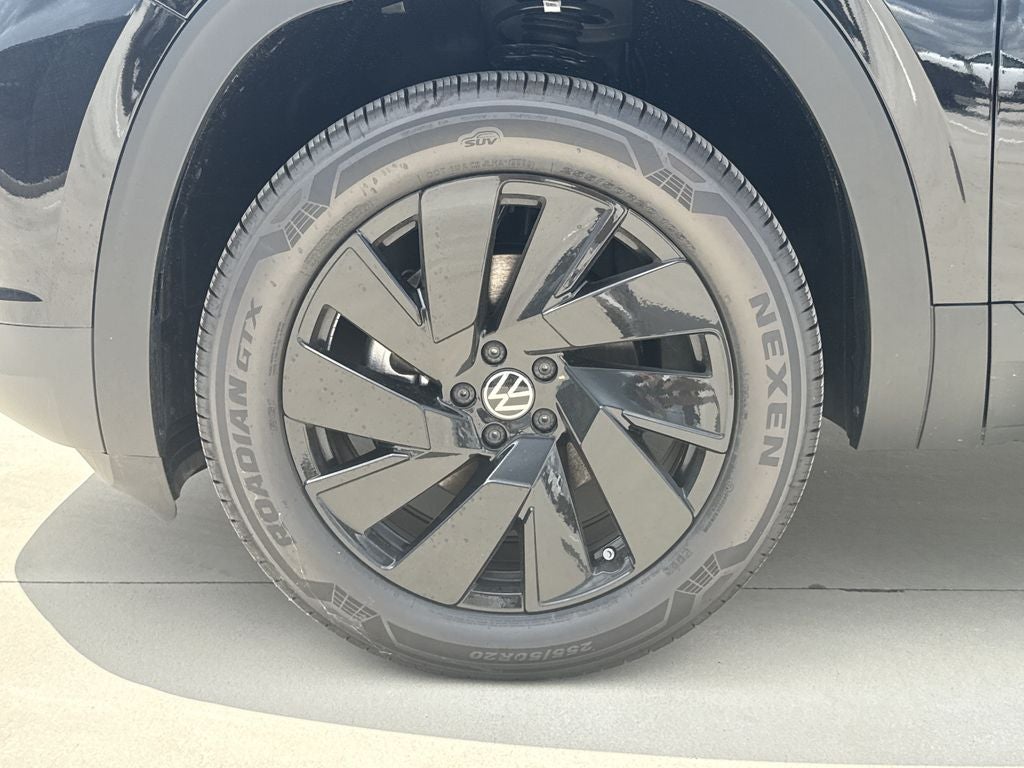 2026 Volkswagen Atlas SE w/Technology