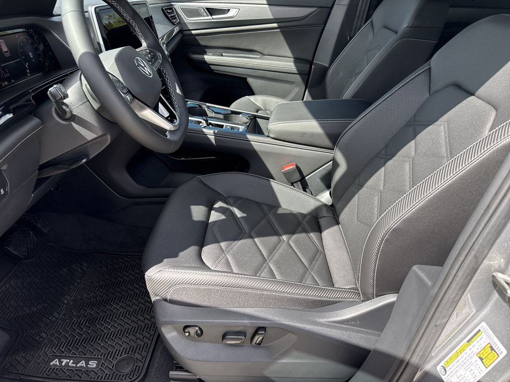 2026 Volkswagen Atlas Cross Sport SE w/Technology