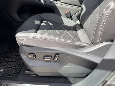 2026 Volkswagen Atlas Cross Sport SE w/Technology