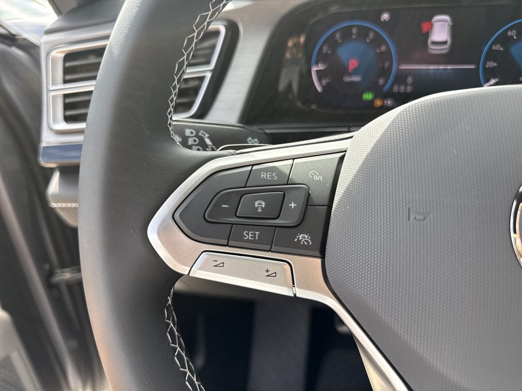 2026 Volkswagen Atlas Cross Sport SE w/Technology