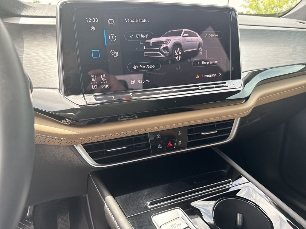 2026 Volkswagen Atlas Cross Sport 2.0T SE w/Technology