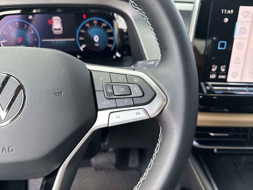 2026 Volkswagen Atlas Cross Sport 2.0T SE w/Technology