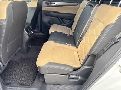 2026 Volkswagen Atlas Cross Sport SE w/Technology