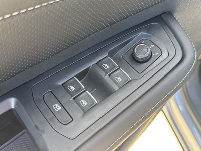 2026 Volkswagen Atlas Cross Sport SE w/Technology