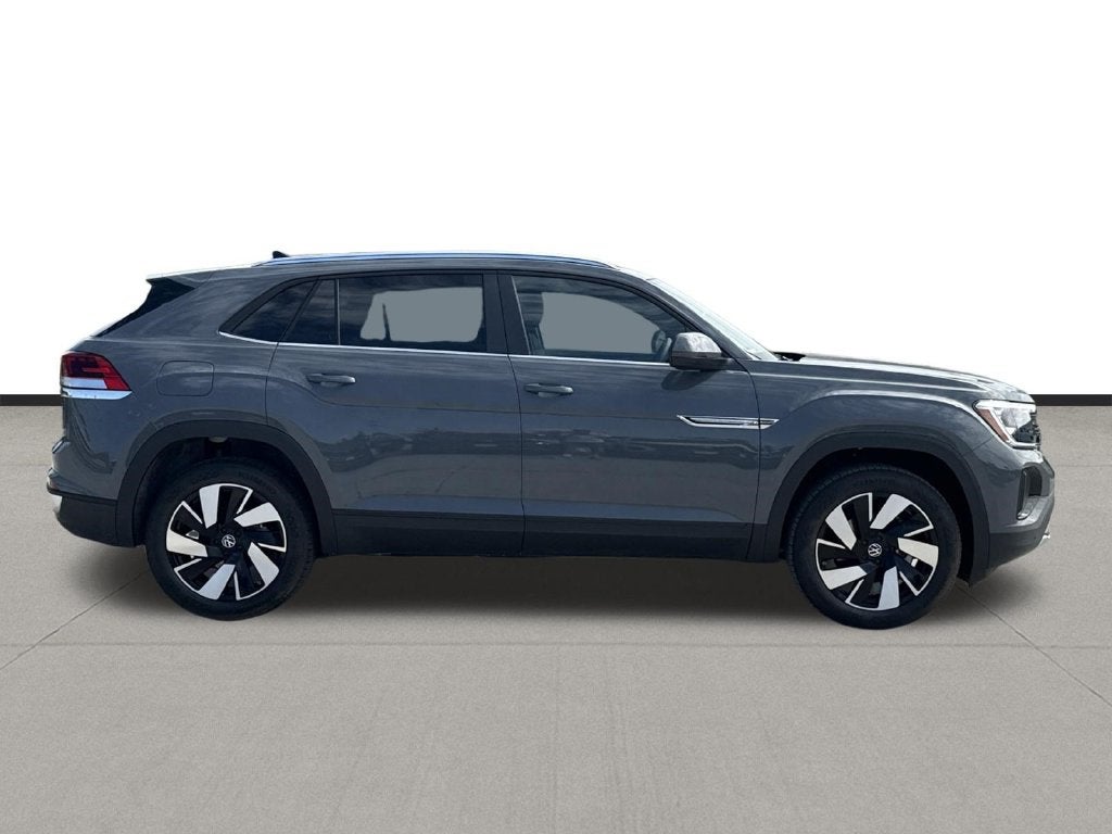 2026 Volkswagen Atlas Cross Sport SE w/Technology