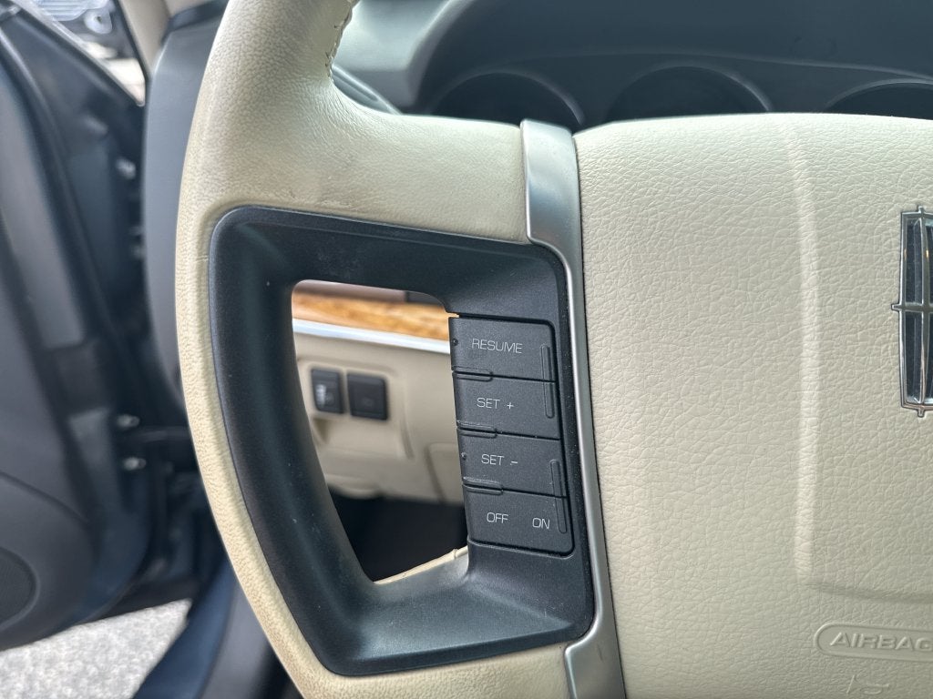 2012 Lincoln MKZ Base
