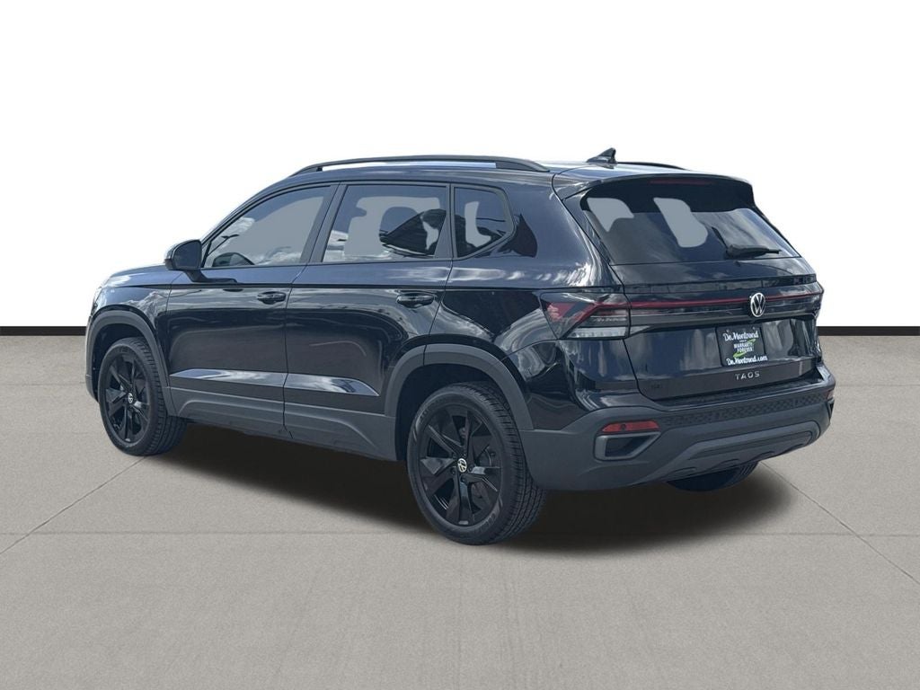 2026 Volkswagen Taos 1.5T SE Black