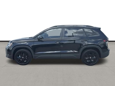 2026 Volkswagen Taos 1.5T SE Black