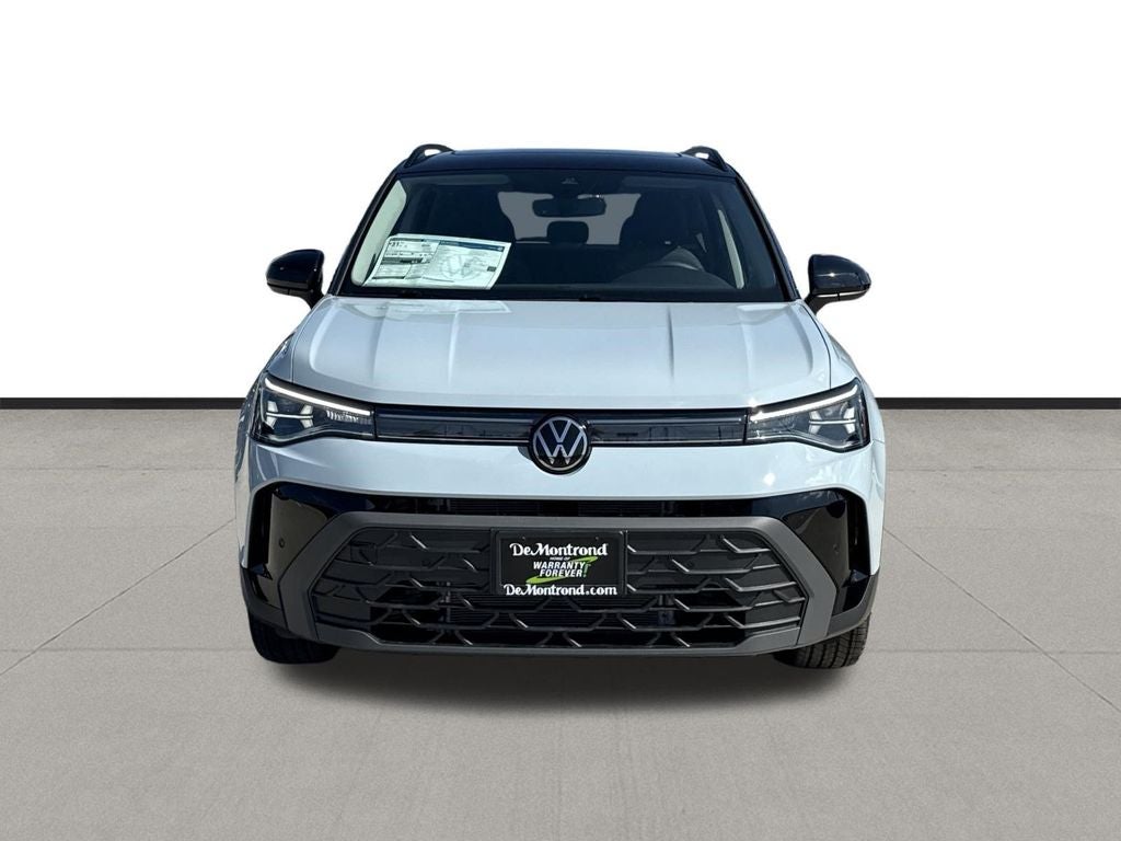 2026 Volkswagen Taos 1.5T SE Black