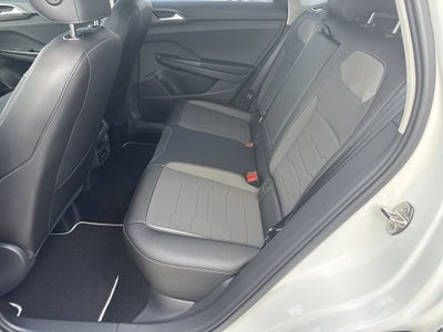 2026 Volkswagen Taos 1.5T SE Black
