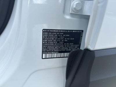 2026 Volkswagen Taos 1.5T SE Black