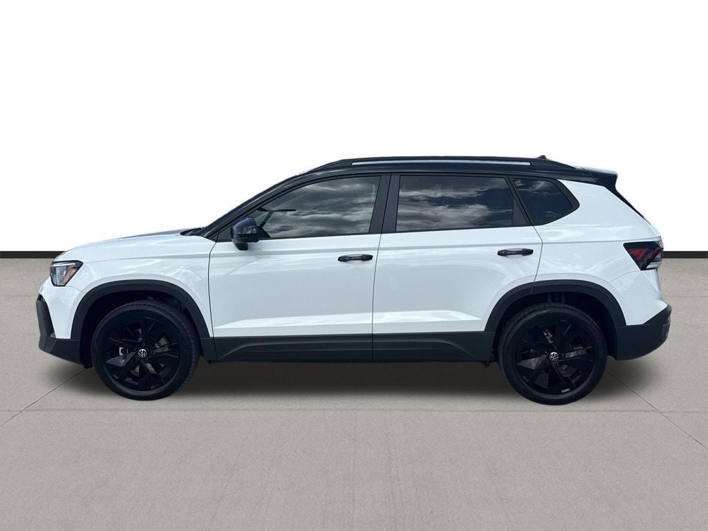 2026 Volkswagen Taos 1.5T SE Black