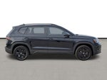 2026 Volkswagen Taos 1.5T SE Black