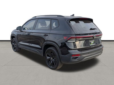 2026 Volkswagen Taos 1.5T SE Black