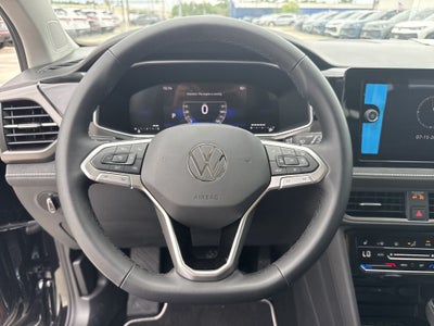 2026 Volkswagen Taos 1.5T SE Black