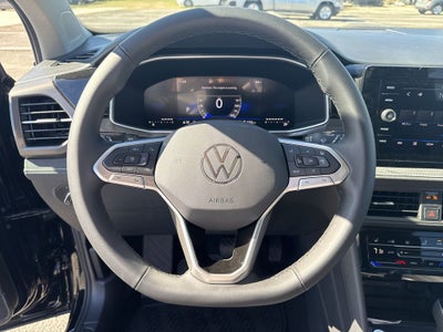 2026 Volkswagen Taos 1.5T SE Black
