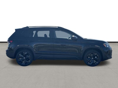 2026 Volkswagen Taos 1.5T SE Black