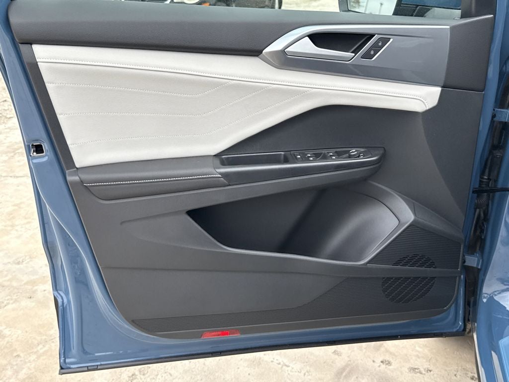 2026 Volkswagen Taos 1.5T SEL