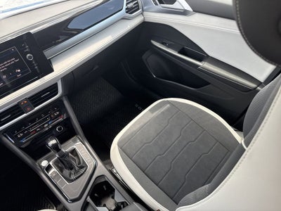 2026 Volkswagen Taos 1.5T SE